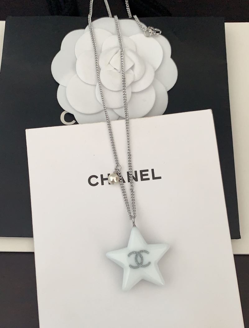 Ch**el necklaces